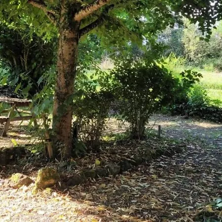 Bois Aux Portes Du Perigord Homestay szállás *